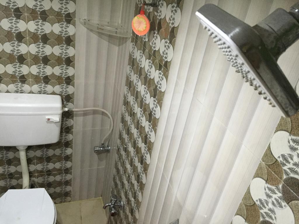 Oyo 75627 New Ankit Guest House Varanasi Eksteriør bilde